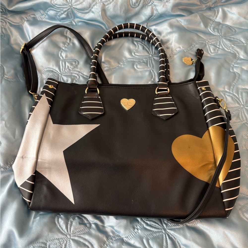 Black and Gold Tote with Heart Accent